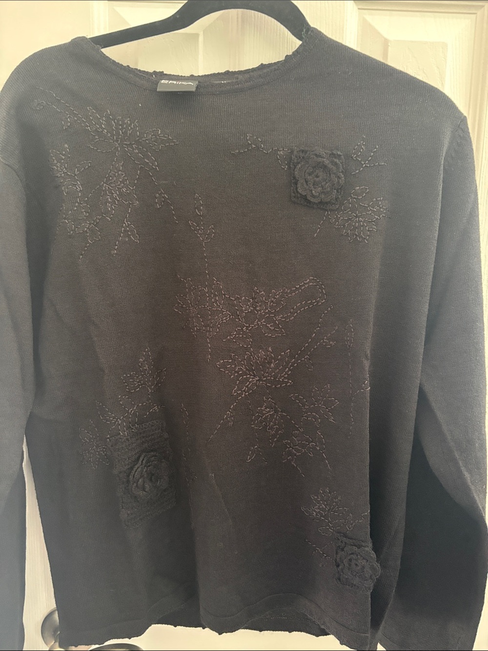Erika Black Men's Crewneck Sweater with Floral Appliqués